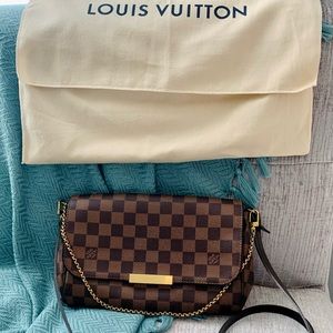 Louis Vuitton Favorite MM